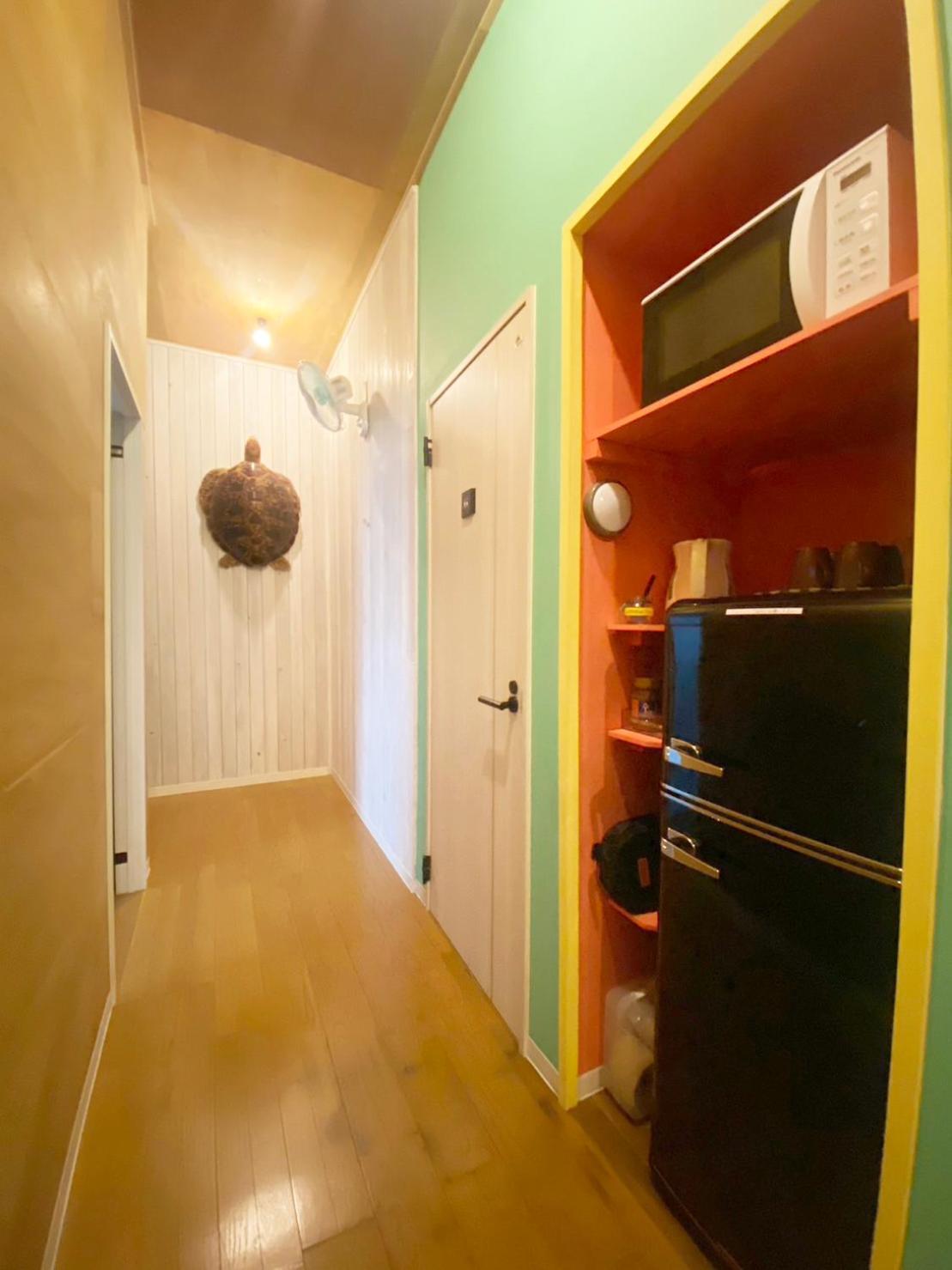 みーまん奄美 Hostel Amami Exterior photo