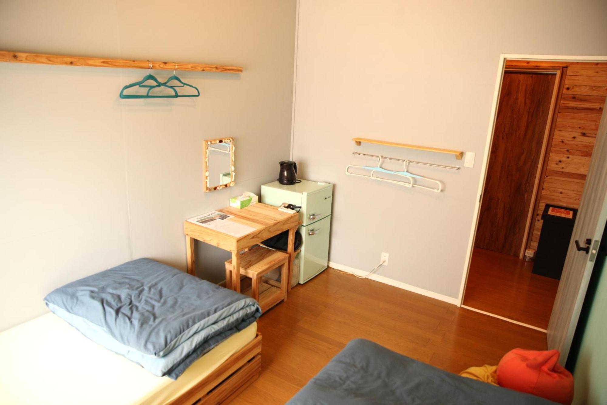みーまん奄美 Hostel Amami Exterior photo